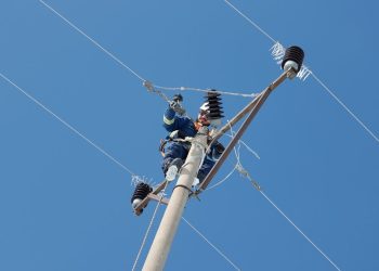 Ankara’da elektrik zirvesi: Geri adım gelecek mi?