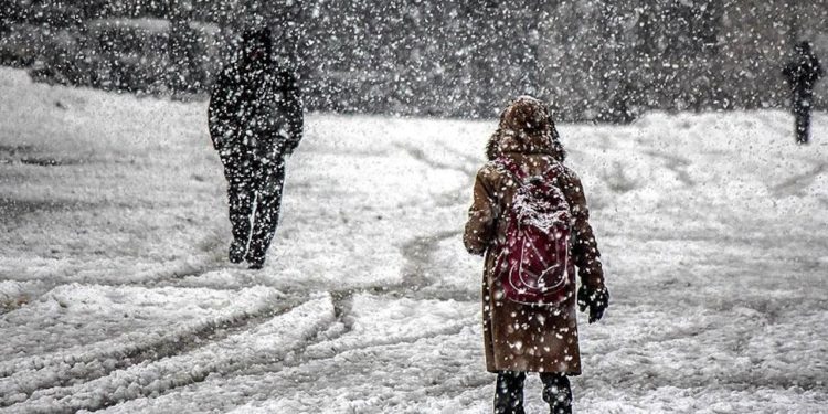 Birçok ilde eğitime kar engeli