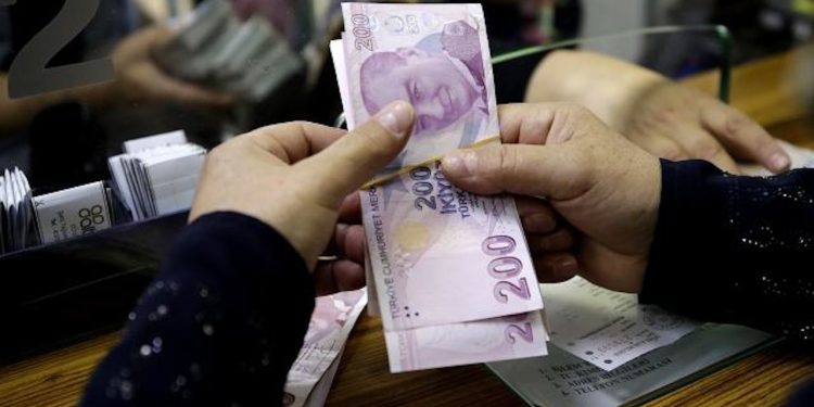 CHP’li Şevkin: 4 milyon 157 bin kişi günde 15 lira ile geçiniyor