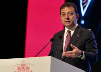 İmamoğlu’ndan ‘deprem’ uyarısı: Yaklaşık 200 bin bina riskli
