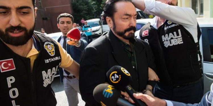 İstinaf, Adnan Oktar davasında kararları bozdu: 68 kişi tahliye edildi