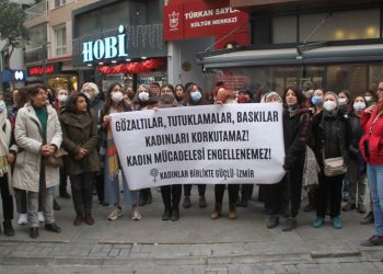 Kadınlar Birlikte Güçlü gözaltıları protesto etti: Saltanatınızı biz kadınlar yıkacağız