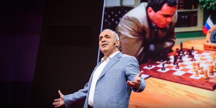 Kasparov: Rusya Taş Devri’ne döndürülmeli