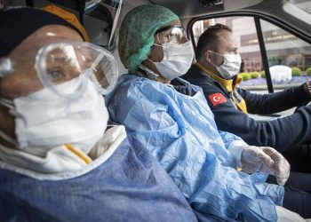 ‘Kriz ve Kadın Sağlık Çalışanları Araştırması’: Yüzde 78’i borçlu