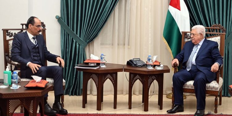 Türk heyeti, Filistin Devlet Başkanı Mahmud Abbas’la görüştü