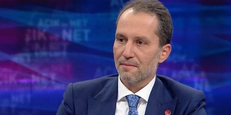 Yeniden Refah Partisi’nin Facebook sayfası ‘aşı karşıtlığı’ nedeniyle kapatıldı