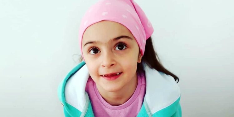 6 yaşındaki Ece Melisa’nın ölümüne suç duyurusu: Dört defa Acil’e gittik