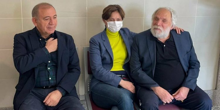 Eşber Yağmurdereli ‘örgüt propagandası’ suçlamasından beraat etti