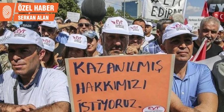 EYT’liler Çalışma Bakanı’nı mitinge davet ederken ‘kara’ haberi aldı