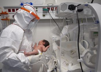 ‘Gizemli hepatit’ Japonya ve Kanada’ya sıçradı