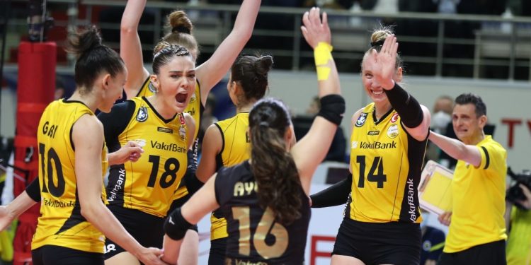 VakıfBank, CEV Şampiyonlar Ligi’nde finalde