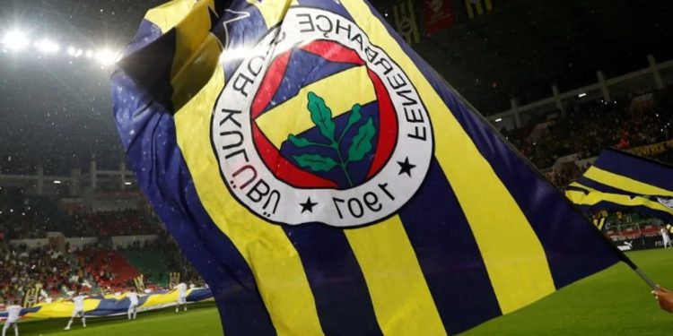 Fenerbahçe’de transfer hareketliliği: Gidenler belli oluyor