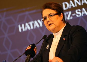 Tip-1 diyabet tanısı almış çocuklara şeker ölçüm cihazı yardımına başvurular başladı