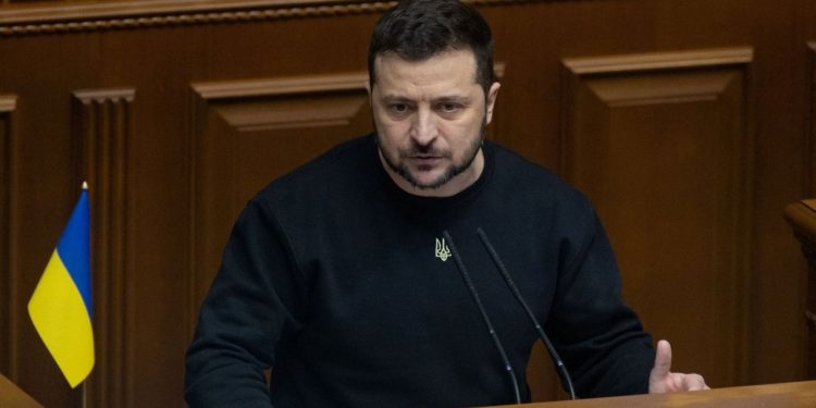 Zelenskiy: Uzun menzilli füzelere ihtiyacımız var